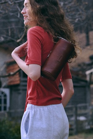 Winsome Barrel Bag [BROWN]