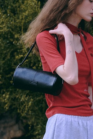 Winsome Barrel Bag [BLACK]