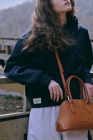 Scene from Hoodie [NAVY]