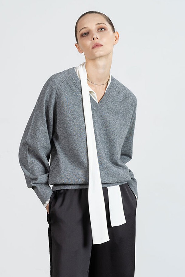 cordinary - 스웨터 - Super cashmere loose fit v-neck knitwear - grey