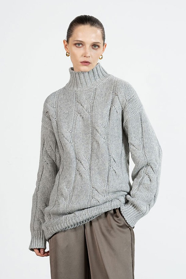 cordinary - 니트 원피스 - Cable turtleneck knitted dress - grey