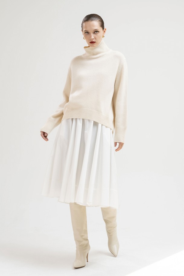 cordinary - 터틀넥 - Extra fine wool slit turtle-neck - ivory