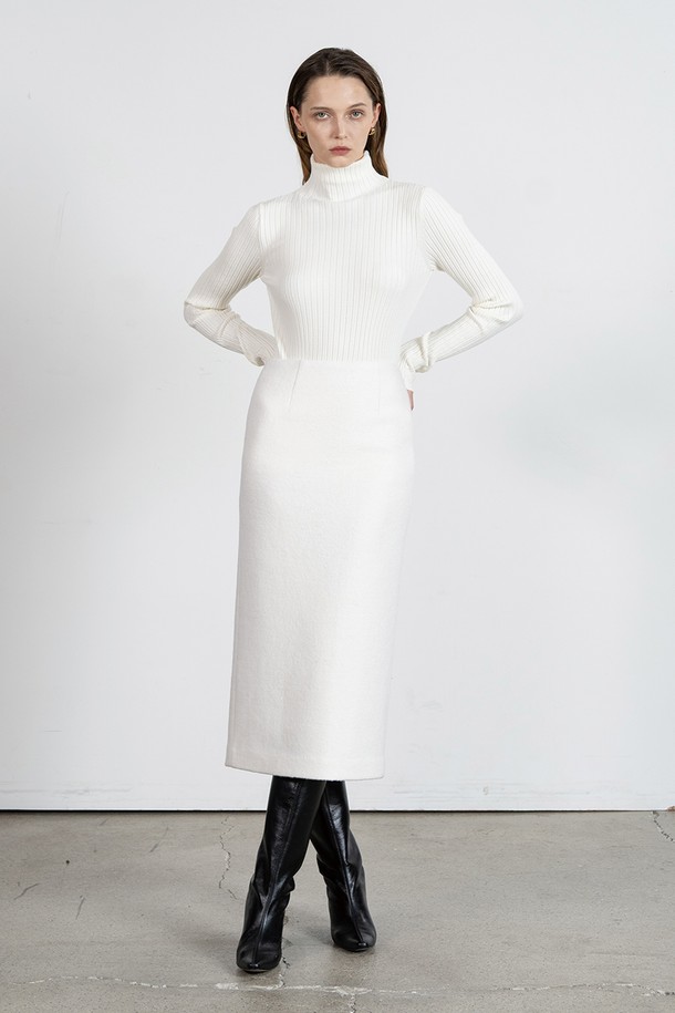 cordinary - 스웨터 - Soft ribbed turtleneck knit - ivory