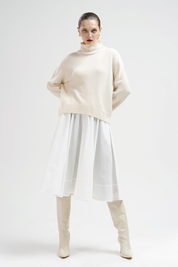 cordinary - 터틀넥 - Extra fine wool slit turtle-neck - ivory