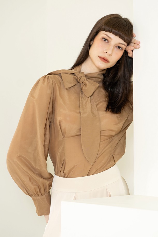 cordinary - 블라우스 - Silk see-through scarf blouse - gold