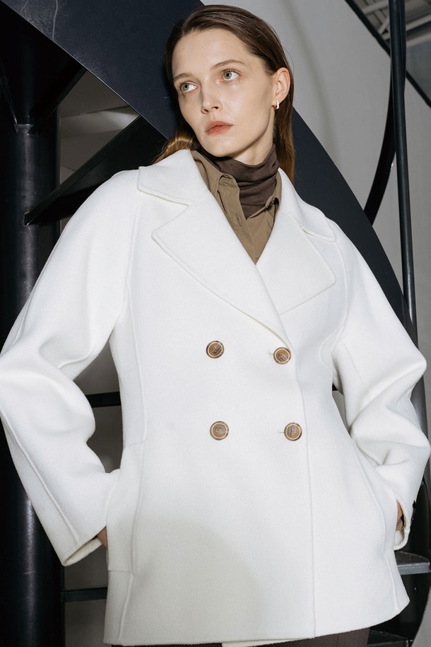 cordinary - 코트 - Feminine double breasted half-coat - ivory