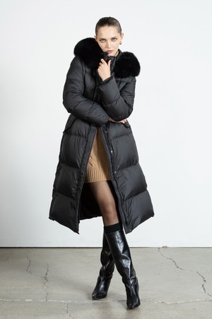 Out pocket long goose padded coat - black