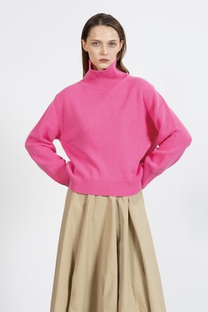 Extra fine wool slit turtle-neck - pink