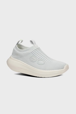 [Oomy Zen] 연블루 여성 운동화