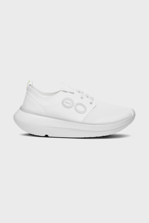 [Oomy Stride] 흰색 남성 운동화