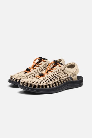 [26SS][유니크] 베이지 남성 샌들