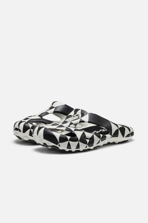 [26SS][KEEN x ESOW] [샨티 ARTS] 블랙 남여공용 슬라이드