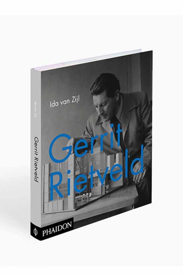 [Phaidon/드로터스] Gerrit Rietveld (게릿 리트벨트)는 건축가이자 디자이너인 게릿 리트벨트의 작품을 담은 예술/디자인 단행본입니다. 영문으로 출판되었으며, 하드커버 형태로 제작되었습니다. 이 책은 리트벨트의 혁신적인 디자인과 건축 철학을 엿볼 수 있는 귀중한 자료입니다. 디자인 분야에 관심 있는 분들께 소장 가치를 더하는 도서입니다.
