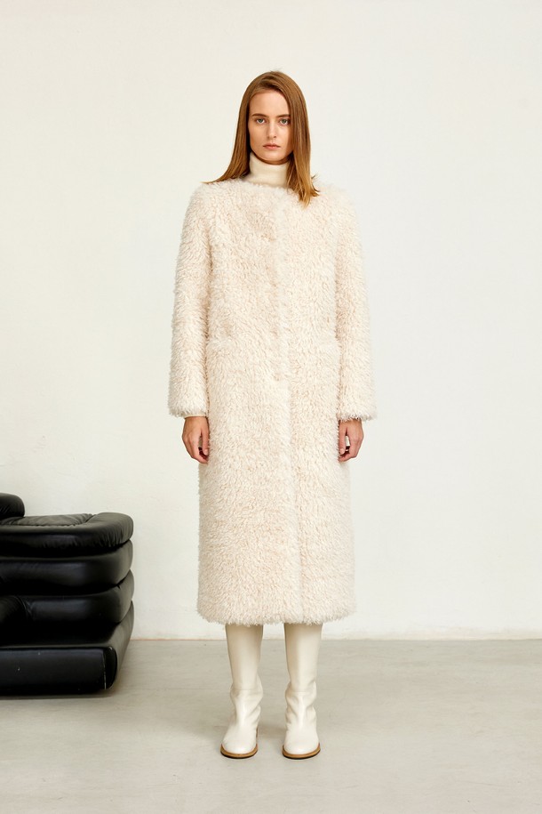 MARE DI MARI - 코트 - Teddy Fur Long Coat Ivory