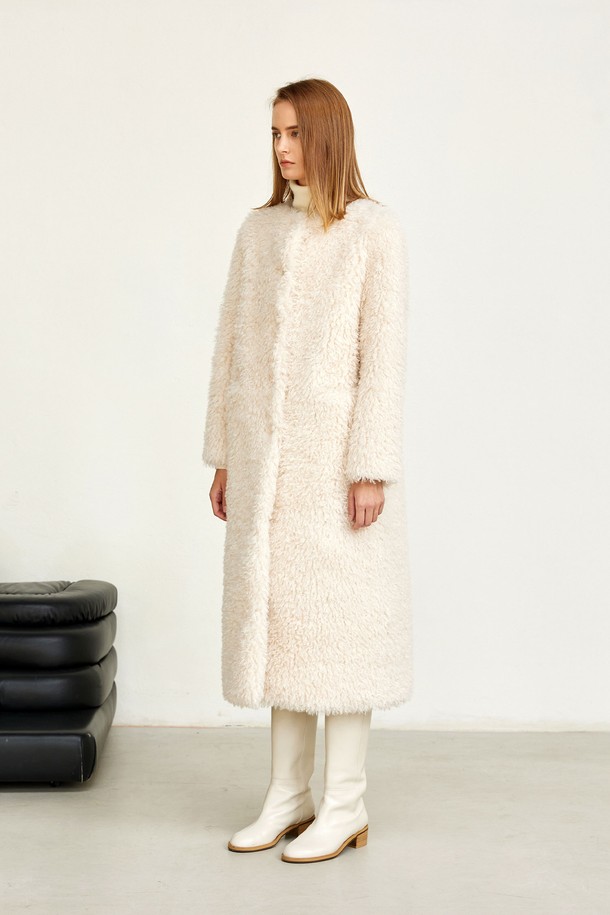 MARE DI MARI - 코트 - Teddy Fur Long Coat Ivory