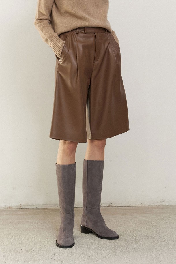 MARE DI MARI - 쇼트팬츠 - Leather Bermuda Pants Brown