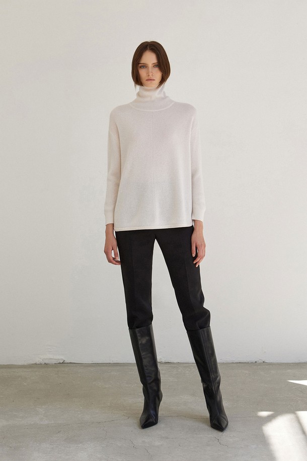 MARE DI MARI - 스웨터 - Line Trimming Turtle-neck Knit Top Ivory