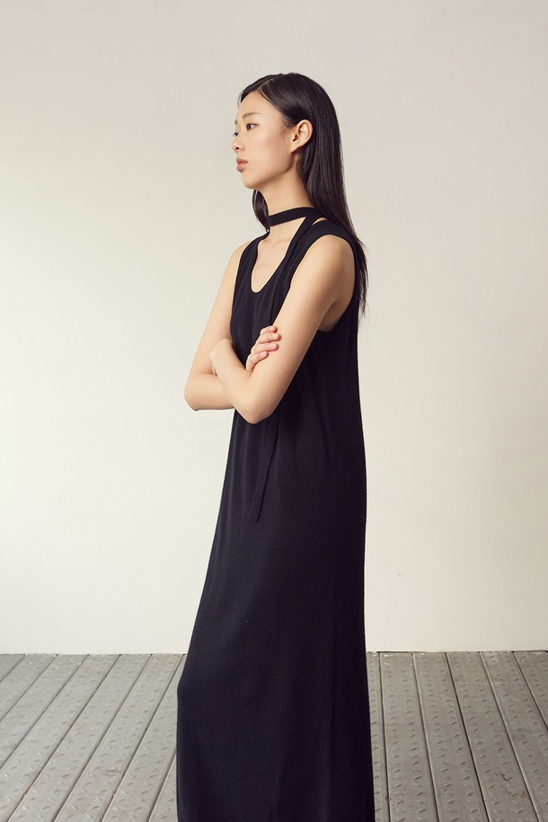 MARE DI MARI - 민소매 원피스 - Cashmere 100% String Point Long Dress Black