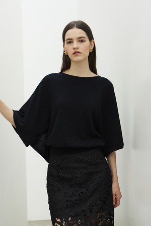 Layered Detail Cape Knit Top Black