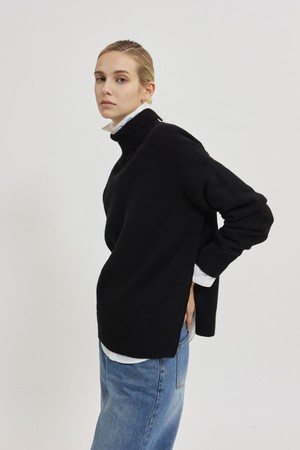 Cashmere Side Slit Knit Pullover Black