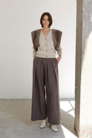 Double Pleats Wide Pants Brown