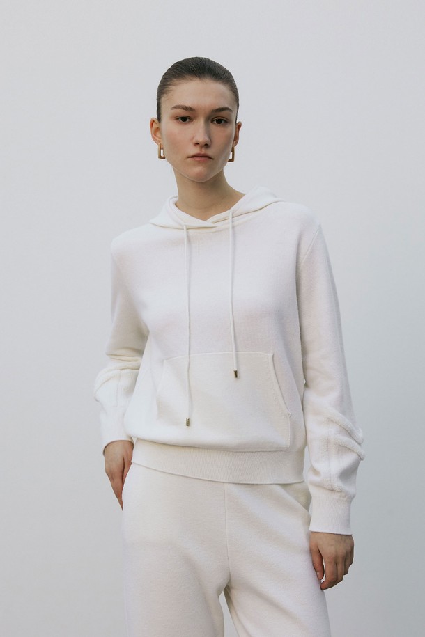 MARE DI MARI - 스웨터 - M Logo Embroidery Hoodie Knit Top Ivory