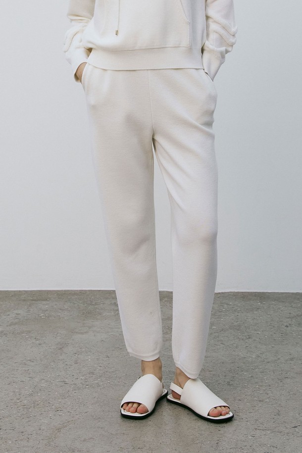 MARE DI MARI - 트레이닝 팬츠/조거 - Relaxed Fit Knit Jogger Pants Ivory