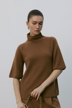 Turtleneck Half Sleeve Knit Pullover Camel