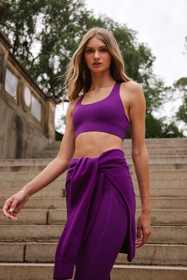 상품 슬라이드 이미지 1