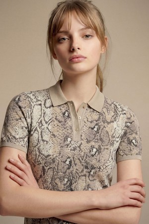 [여성] 울프 스케일 숏 슬리브 바르도 스웨터 폴로 - 베이지(876)_BEIGE-a