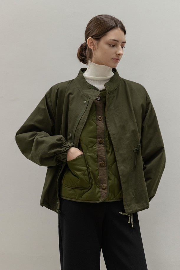 NON AND NON - 점퍼 - OVERFIT LINER TAIL JUMPER (KHAKI)