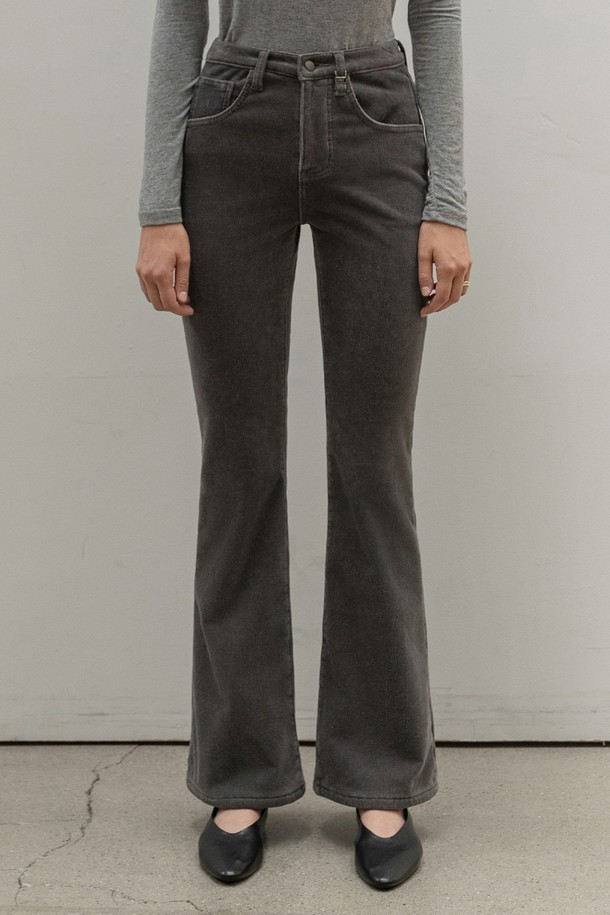 NON AND NON - 롱/미디팬츠 - CORDUROY BOOTCUT NAPPING PANTS (CHARCOAL)