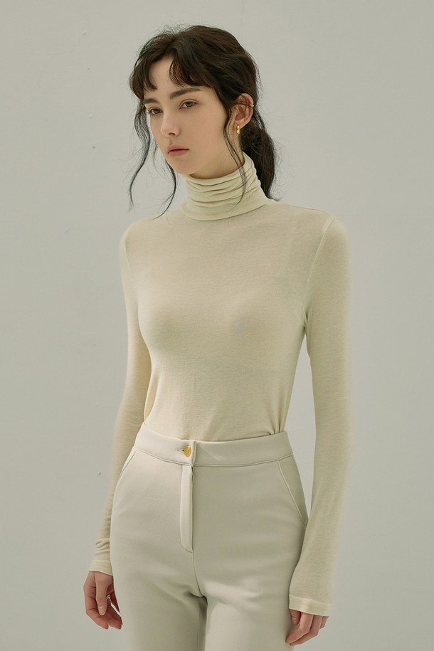 NON AND NON - 긴소매 티셔츠 - BASIC WOOL TURTLENECK T-SHIRT (IVORY)