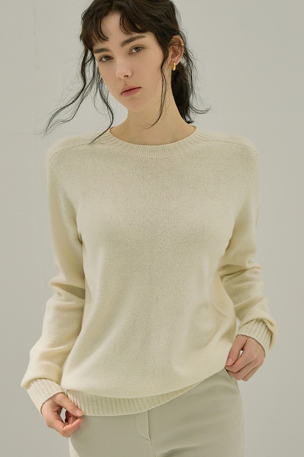 NON AND NON - 스웨터 - BASIC WOOL CREWNECK KNIT (lVORY)