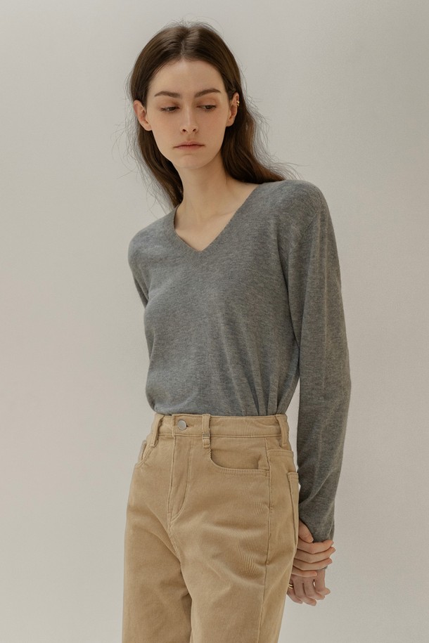 NON AND NON - 스웨터 - WOOL WHOLE GARMENT V-NECK KNIT (GRAY)