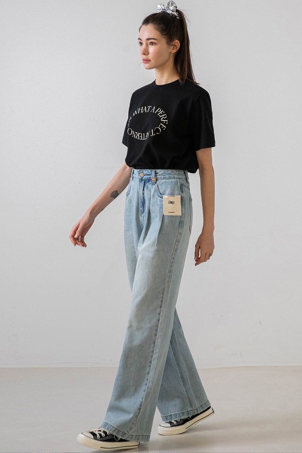 NON AND NON - 데님 - Two Pintuck Wide Denim Pants (Lightblue)