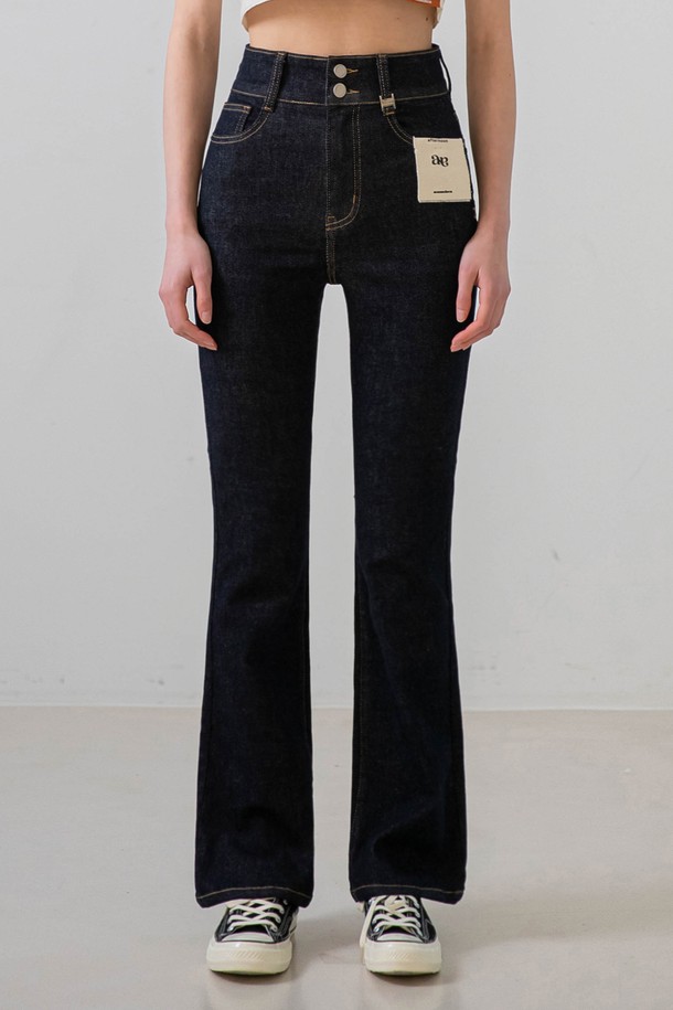 NON AND NON - 데님 - High-Waist Two Buttons Denim Pants (Deepblue)