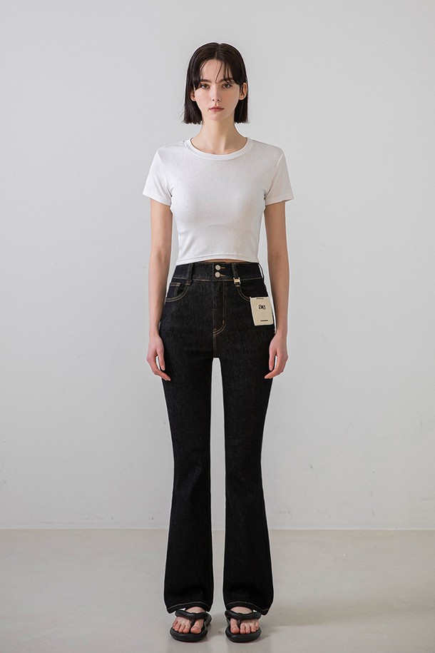 NON AND NON - 데님 - High-Waist Two Buttons Denim Pants (Black)