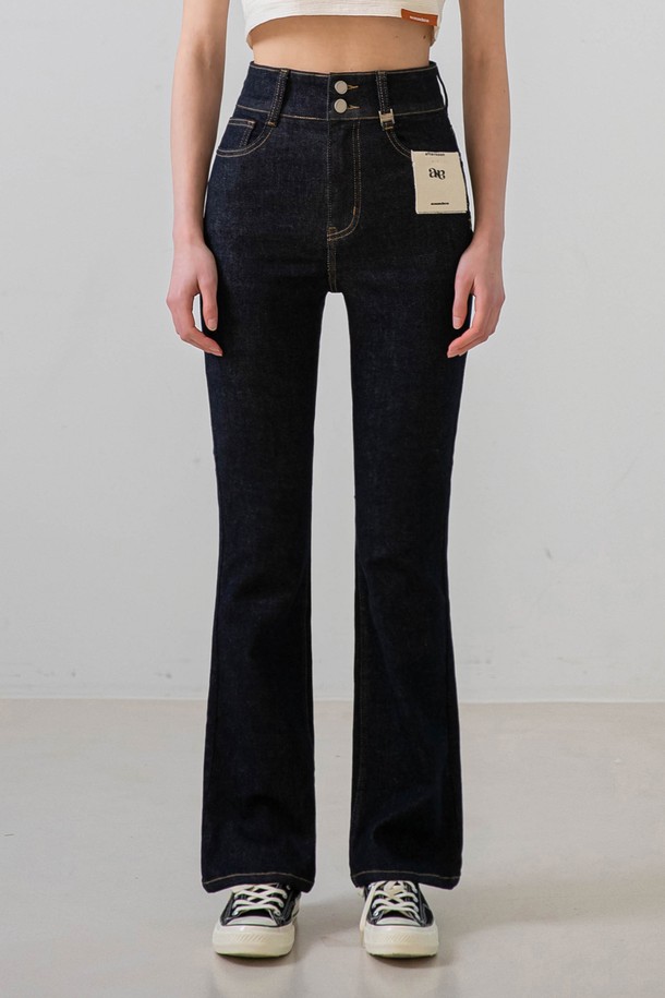 NON AND NON - 데님 - High-Waist Two Buttons Denim Pants (Black)