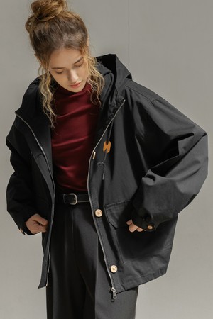 HOOD HALF  TRENCH COAT (BLACK)