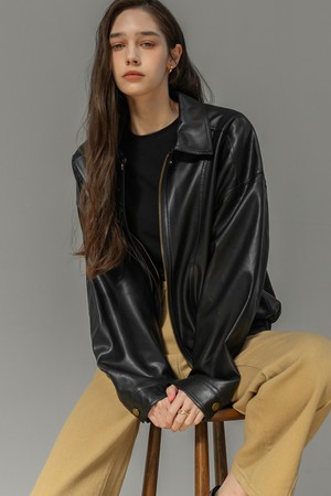 COLLARED VEGAN LEATHER  BLOUSON JACKET (BLACK)