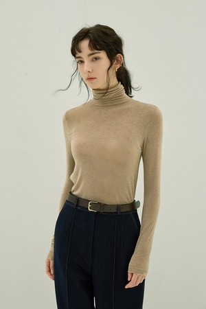 BASIC WOOL TURTLENECK T-SHIRT (BEIGE)