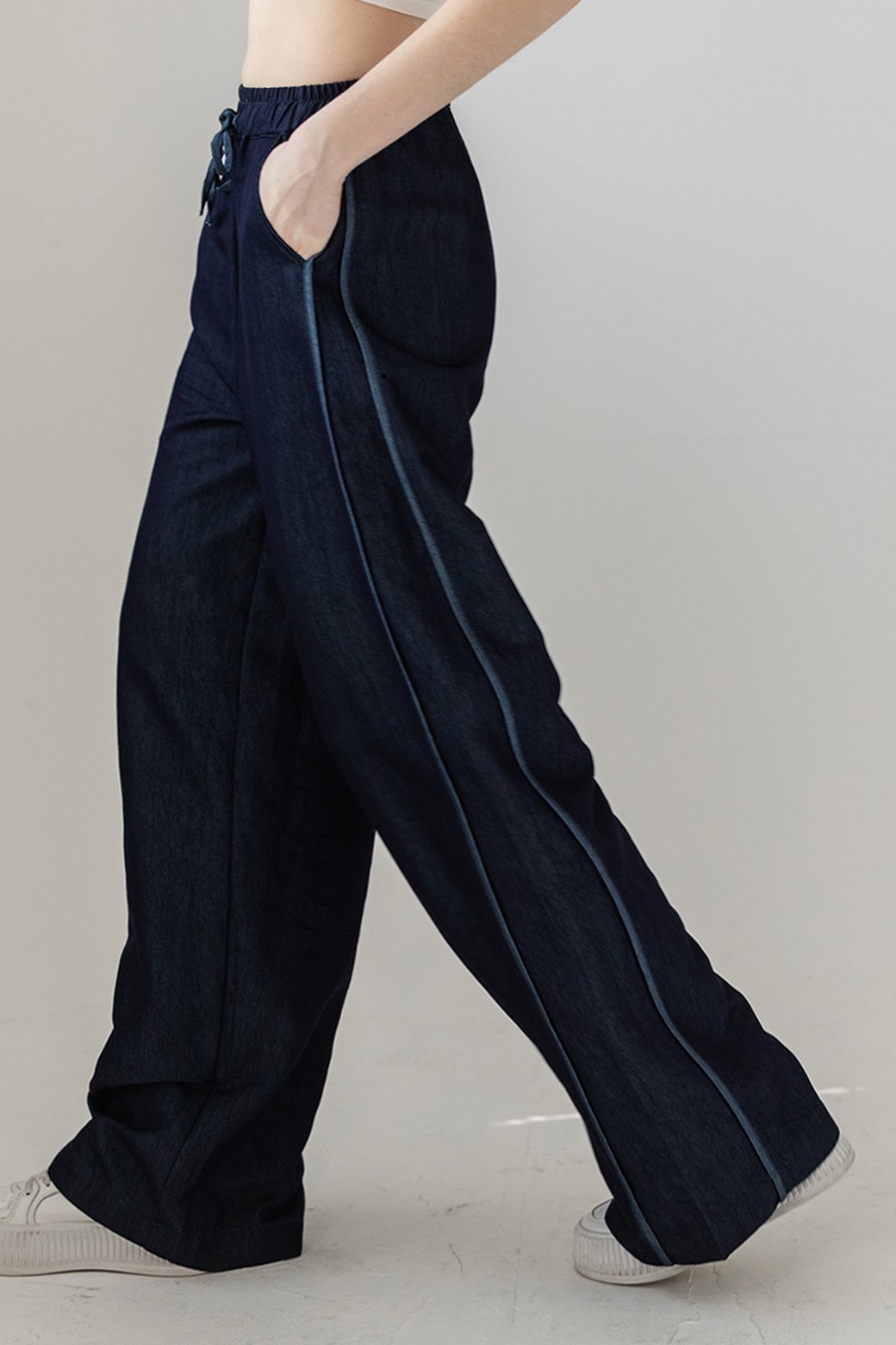 NONANDNON - 롱/미디팬츠 - SIDE LINE TRACK WIDE PANTS NNPT0002