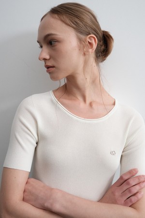 HALF SLEEVE SLIM KNIT TOP_NHKN5236