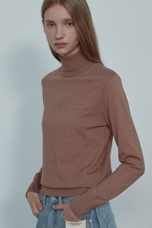 MADI NORMAL TURTLENECK KNIT_NFKN5284