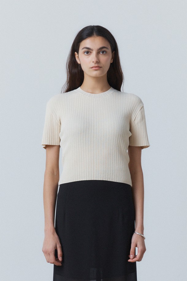 31THE - 반소매 티셔츠 - Comfort Blend Ribbed Knit Top Cream