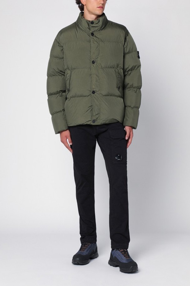 STONE ISLAND - 다운/패딩 - 스톤아일랜드 24FW 남성 크링클 랩스 가먼트다잉 로고 다운 패딩 그린 811540123 V0059