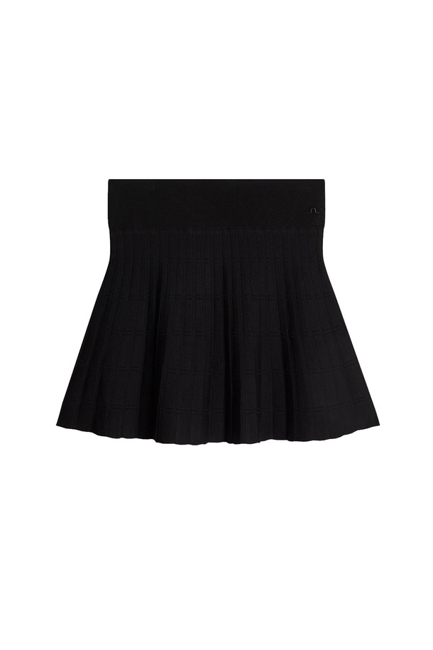 제이린드버그(J.Lindeberg) 여성 골프웨어 FW25 에스메랄다 골프 니트 스커트 블랙 GWSD12904는 스포티한 스타일을 추구하는 여성 골퍼를 위한 미니멀한 골프룩입니다. 가을, 겨울 시즌에 적합하며, 부드러운 비스코스 레이온과 폴리에스테르 혼방 소재로 제작되어 편안한 착용감을 제공합니다. 슬림핏 디자인에 4방향 스트레치 기능과 경량 구조로 활동성을 높였으며, 히든 포켓 이너 쇼츠와 와이드 밴드가 특징입니다. 블랙 컬러의 골지 니트 패턴으로 세련된 디자인을 더한 미니스커트입니다.
