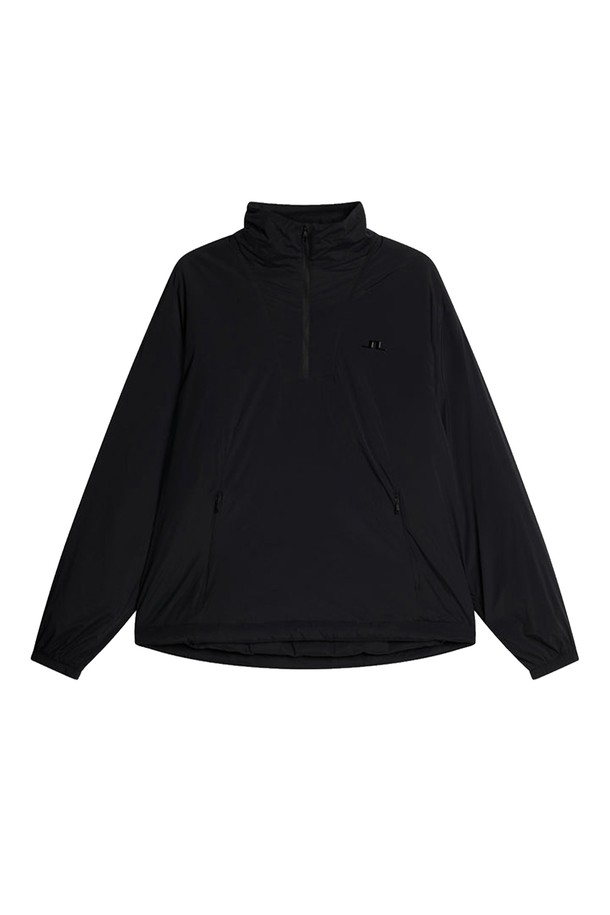 제이린드버그 여성 골프웨어 FW25 프리마로프트 패디 스윙 아노락 블랙 GWOW13289는 여성 골프룩을 위한 스포티하고 미니멀한 스타일의 아우터입니다. 가을과 겨울 시즌에 적합하며, 두꺼운 두께감으로 보온성을 제공합니다. 부드러운 촉감의 나일론 소재와 긴 소매, 집업 여밈 방식의 크롭 기장이 특징입니다. 프리마로프트 충전재를 사용하여 경량성과 보온성을 동시에 갖춘 패딩 아노락입니다. 무지 디자인으로 다양한 골프웨어와 코디가 용이합니다.
