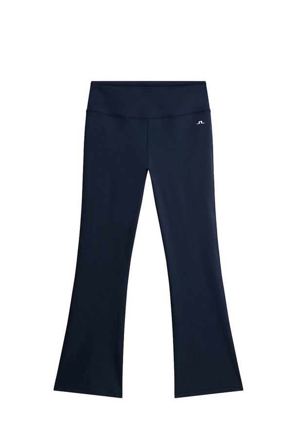 제이린드버그(J.Lindeberg) 여성 골프웨어 FW25 피오나 플레어 골프 레깅스 네이비 GWJS14360입니다. 포멀한 골프룩을 완성하는 스포티한 스타일의 긴 기장 레깅스입니다. 가을, 겨울 시즌에 적합하며, 플레어 부츠컷 디자인으로 다리 라인을 더욱 돋보이게 합니다. FW25 시즌 제품으로, 네이비 컬러의 무지 패턴이 특징입니다. 골프 활동에 적합하도록 디자인되었습니다.
